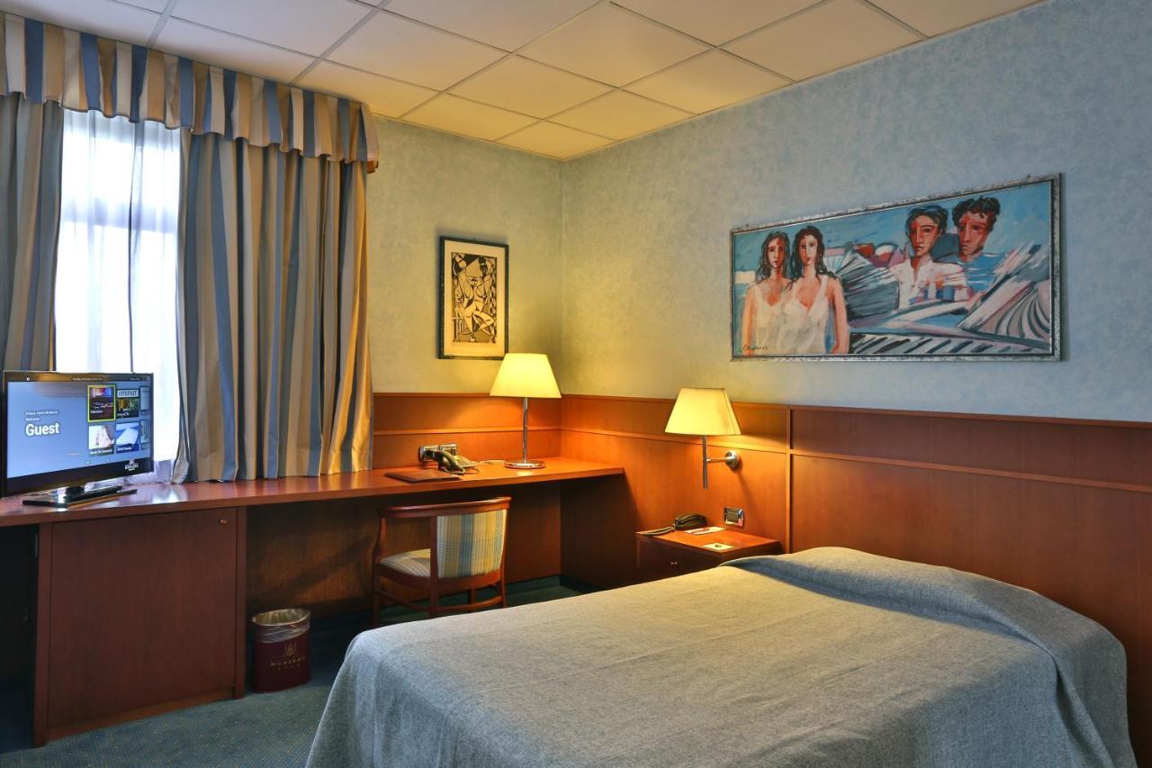 Palace Moderno 4*